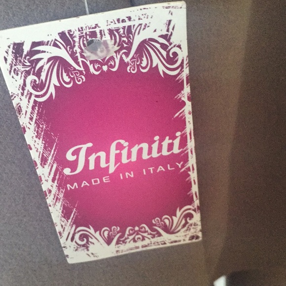 Infiniti Cape jacket - Picture 2 of 8